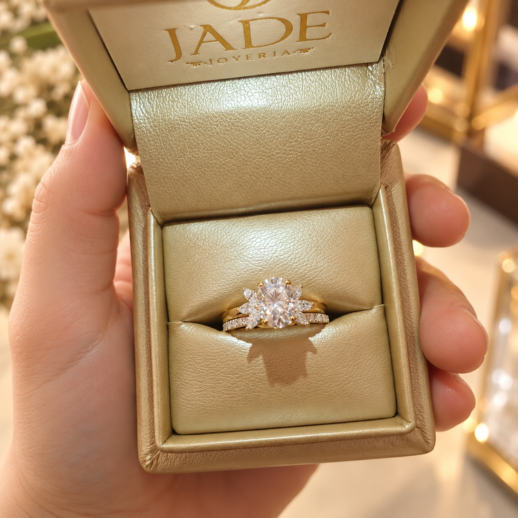 Anillo de compromiso en Oro 18k y plata