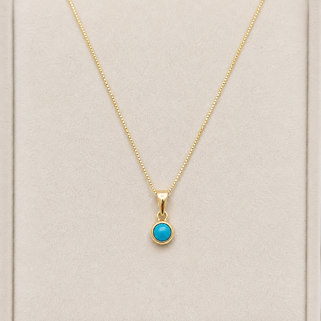 dije Turquesa en oro 18k