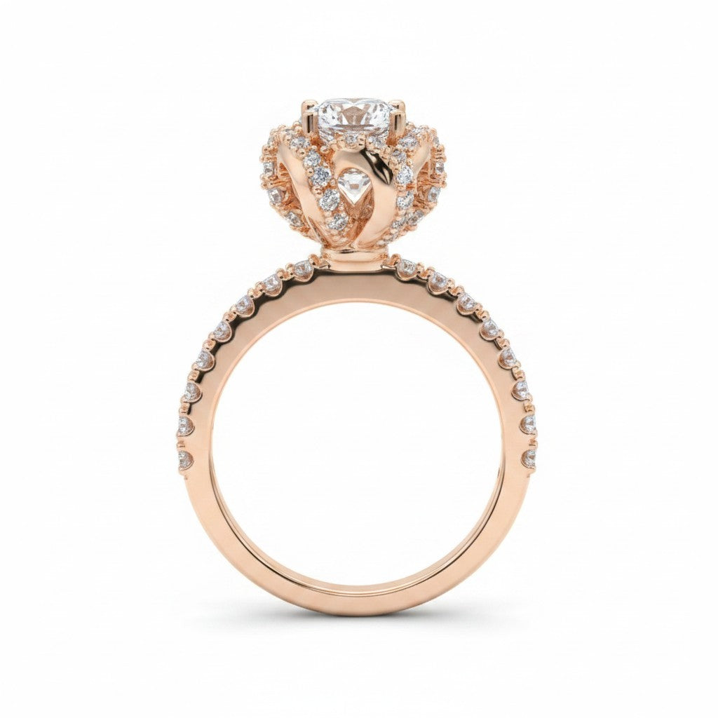 Jade18k Rose gold 18k ring with cubic zirconia stones and a detailed crown-like setting.