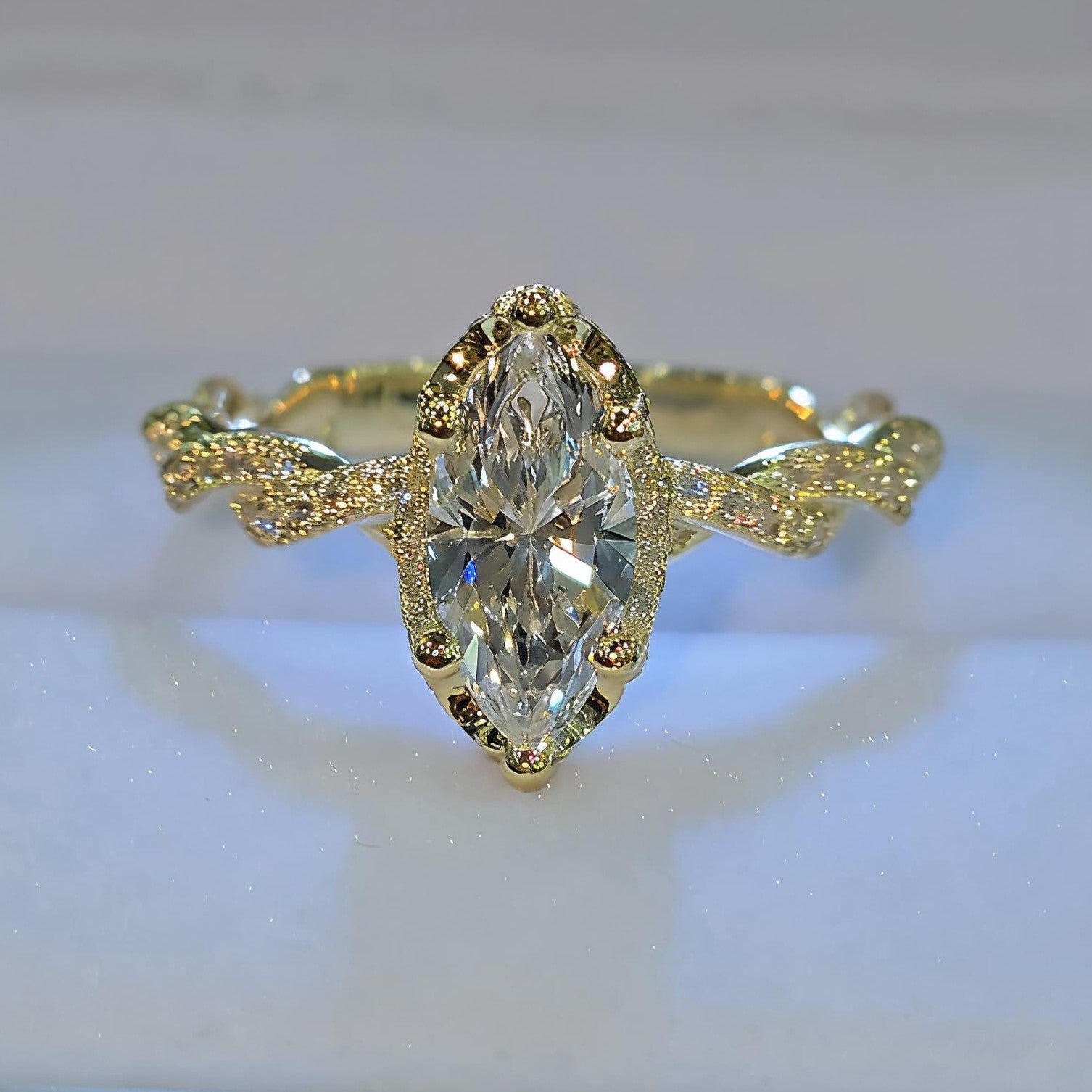 Anillo de compromiso con Diamante de Laboratorio Imperium