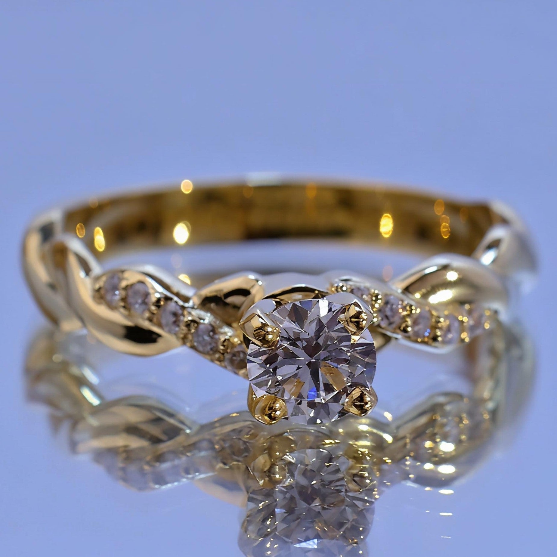 Anillo de compromiso con Diamante de Laboratorio Un Solo Sí
