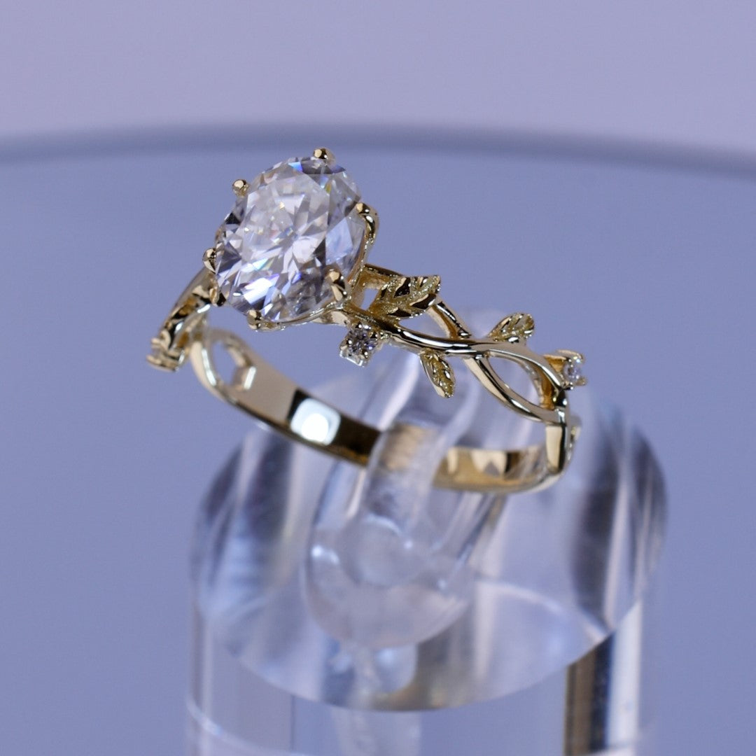 Anillo Flor de Luz en oro 18k