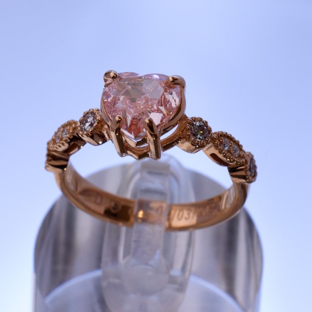 Anillo en Oro Rosa 18k Pink Love Diamante de Laboratorio