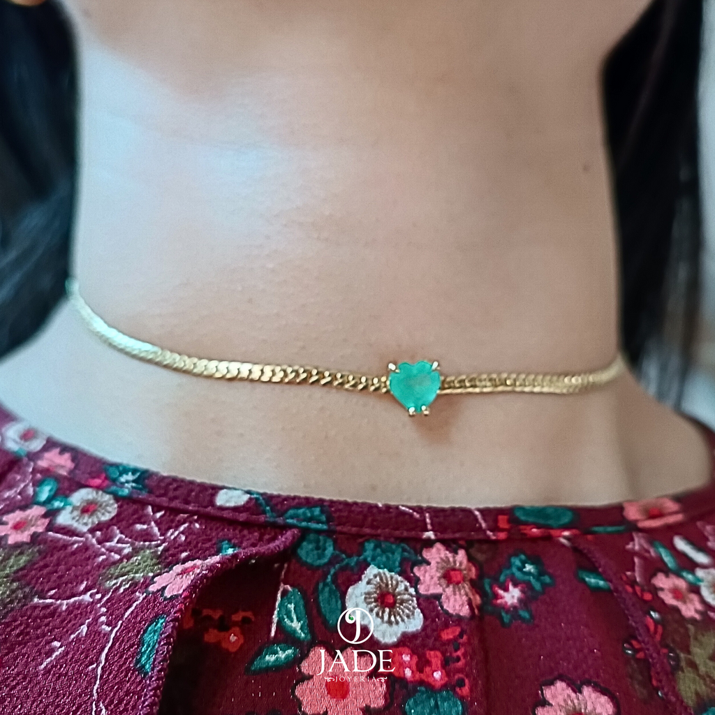 Dije Gargantilla con Esmeralda Natural