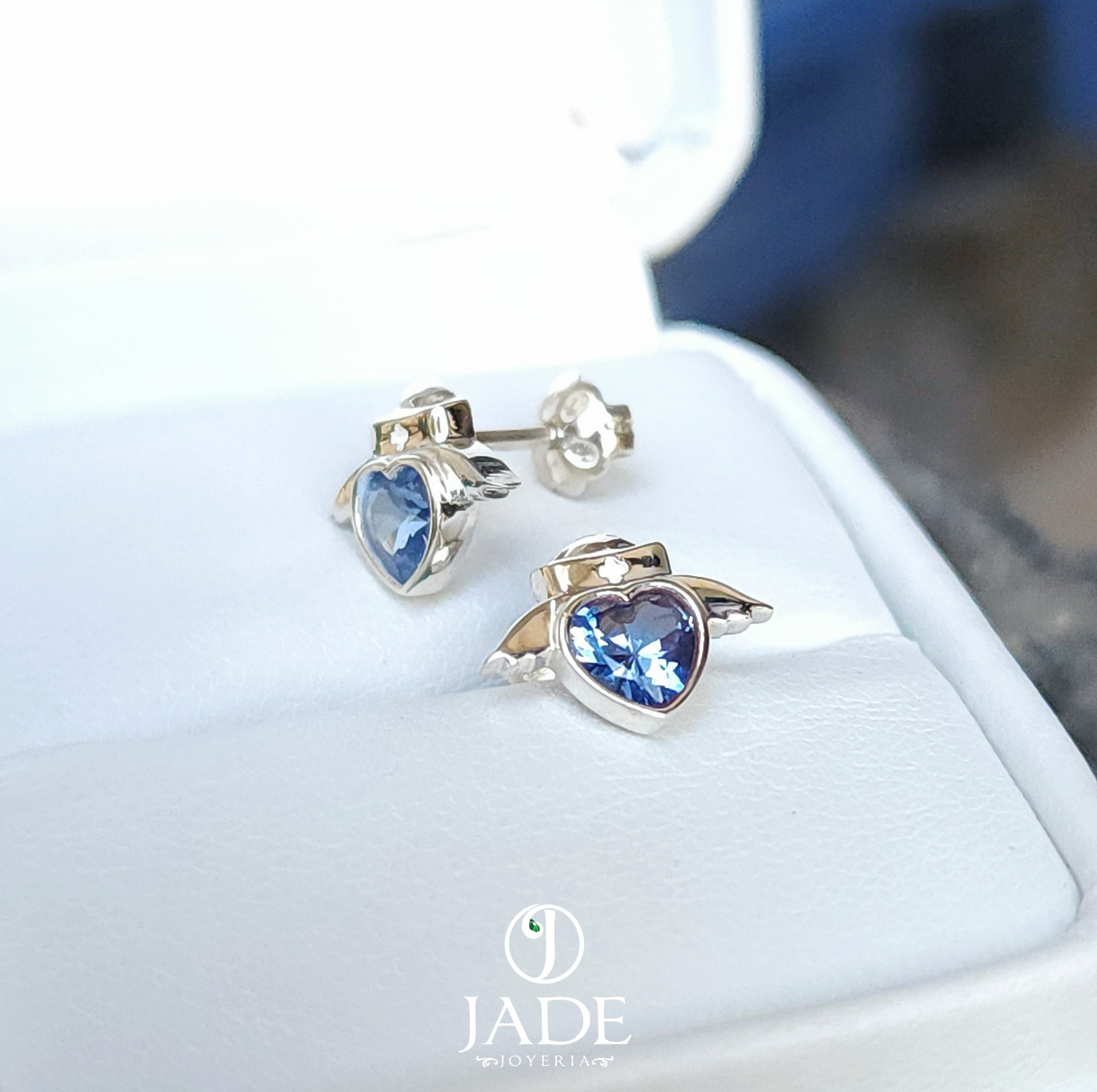 Aretes de enfermera en plata ley