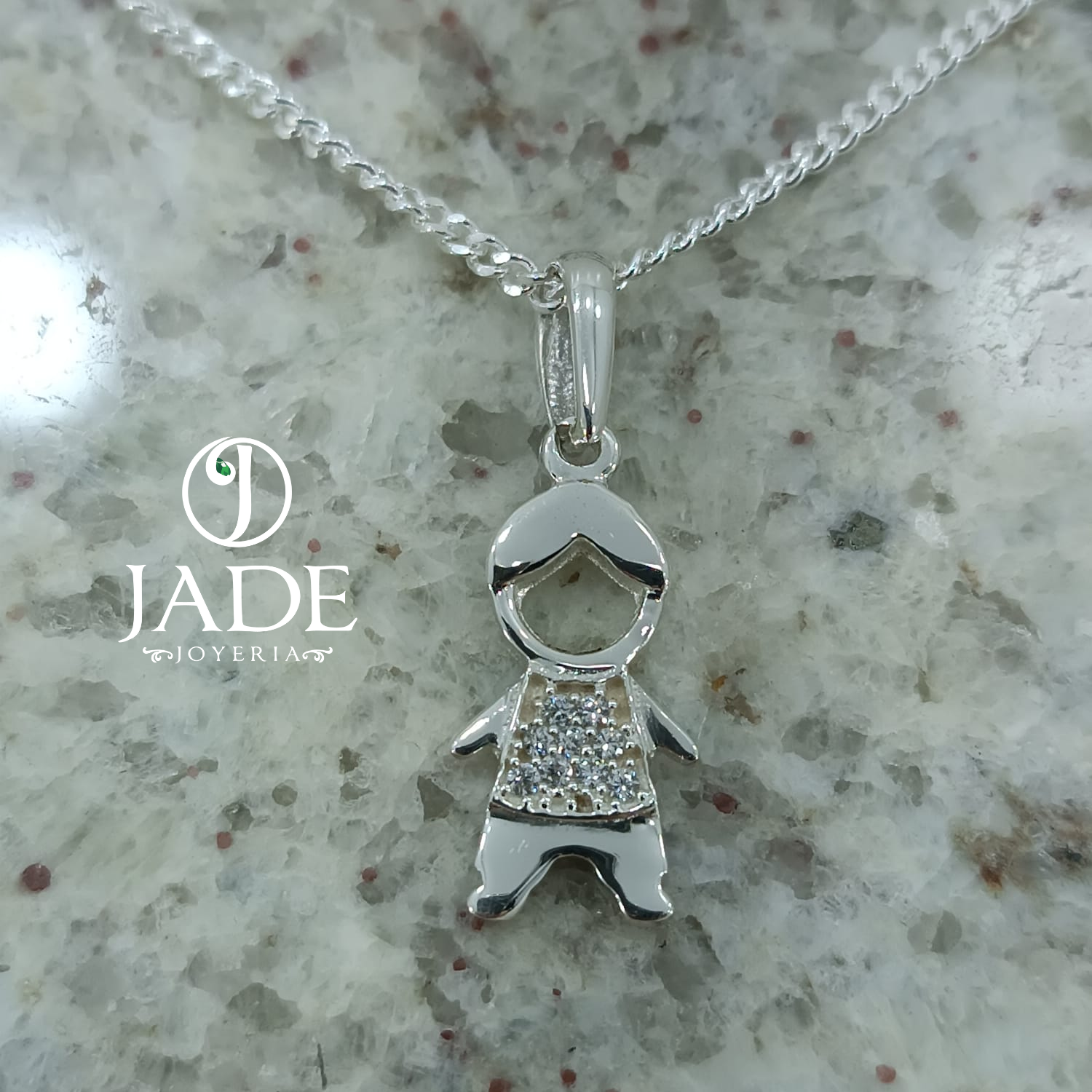 Dije de niño grande en plata ley