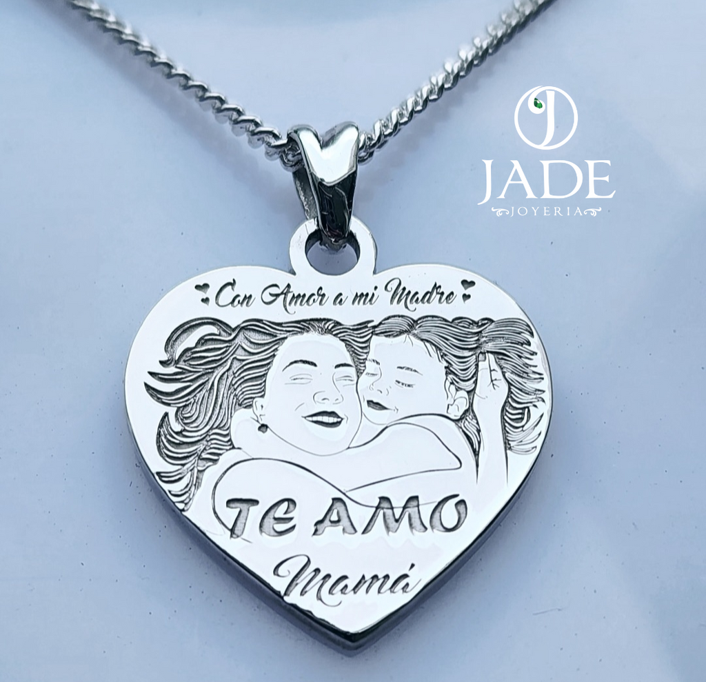 Collar con grabado a lasér personalizado en plata ley