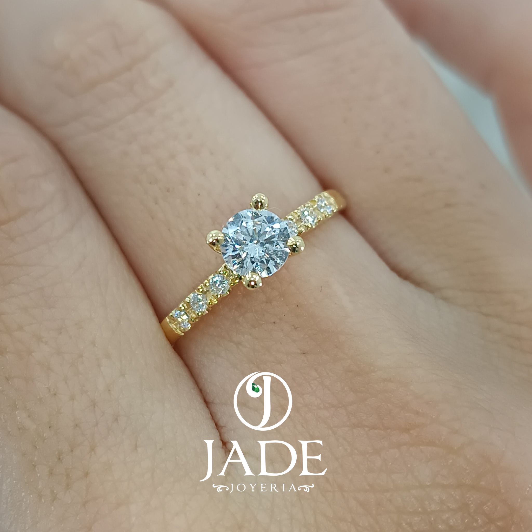 Anillo Ángela de compromiso