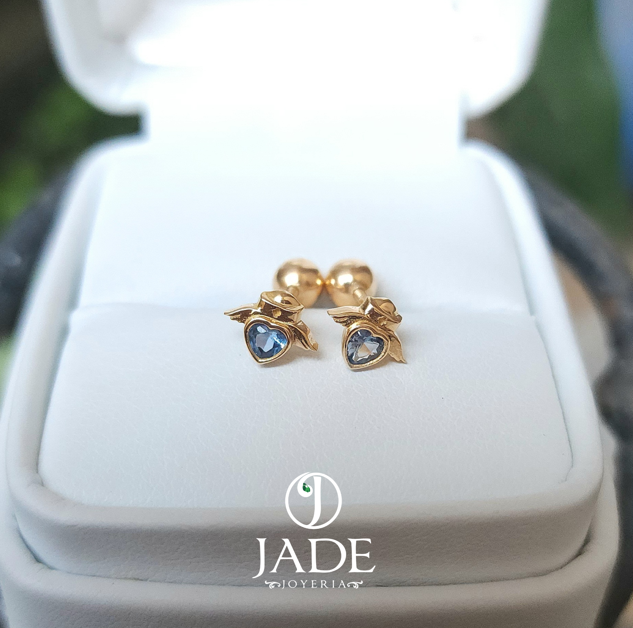 Aretes "Corazón de enfermera"