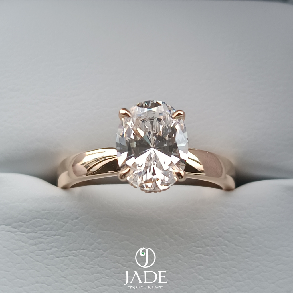 Anillo Circón Brillo Eterno