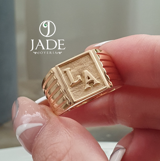 Anillo Chevalier 5 Líneas personalizado en oro 18k – Jade18k (vista 3)