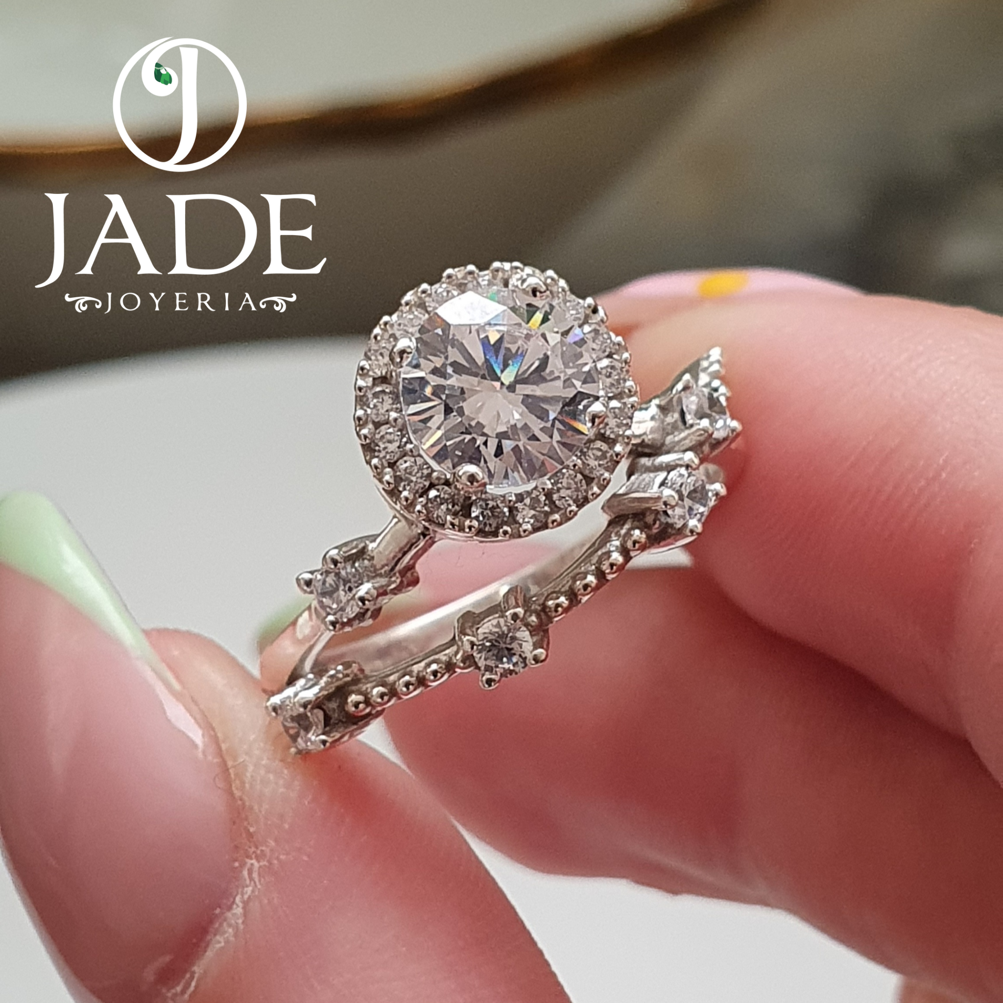 Anillo Mara de compromiso en plata ley