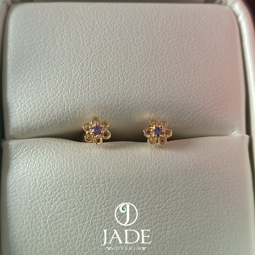 Aretes de Flor para Bebé Oro de 18k
