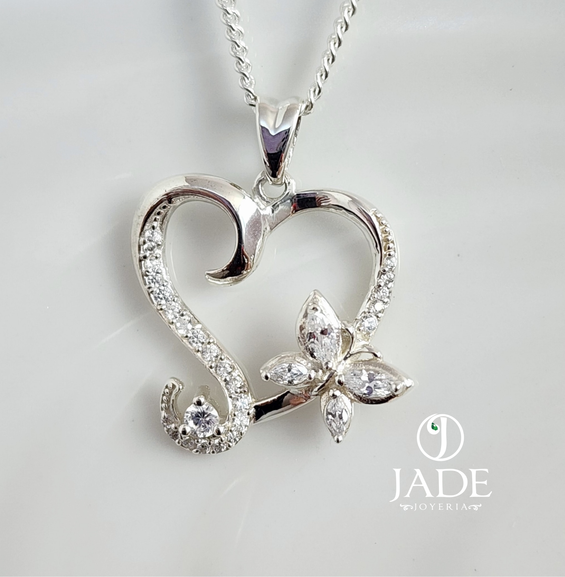 Collar Amor volador en plata ley