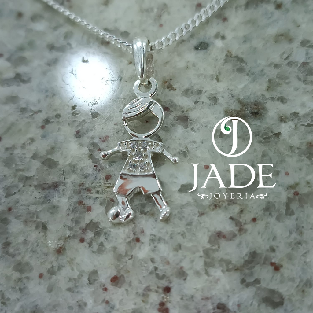 Dije de niño futbolista en plata ley