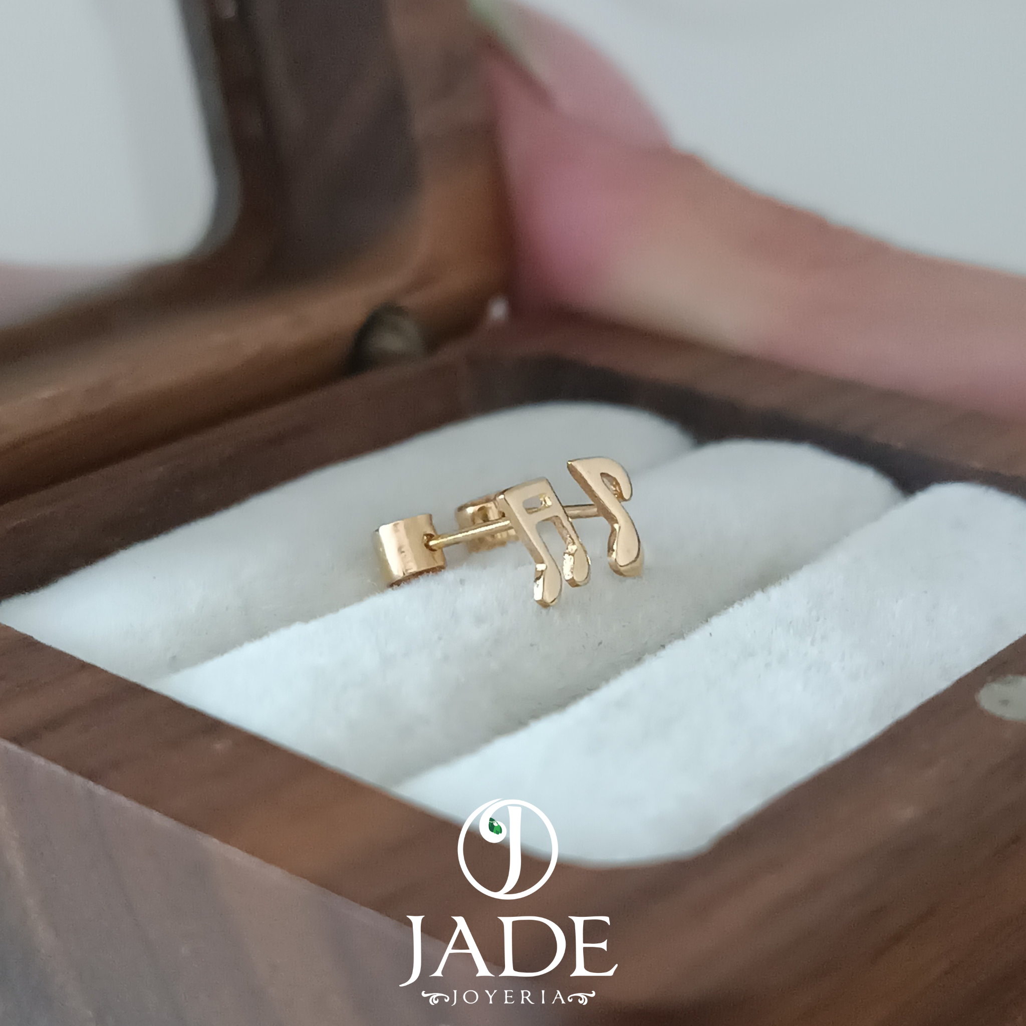 Aretes Nota Musical para Bebé Oro de 18k