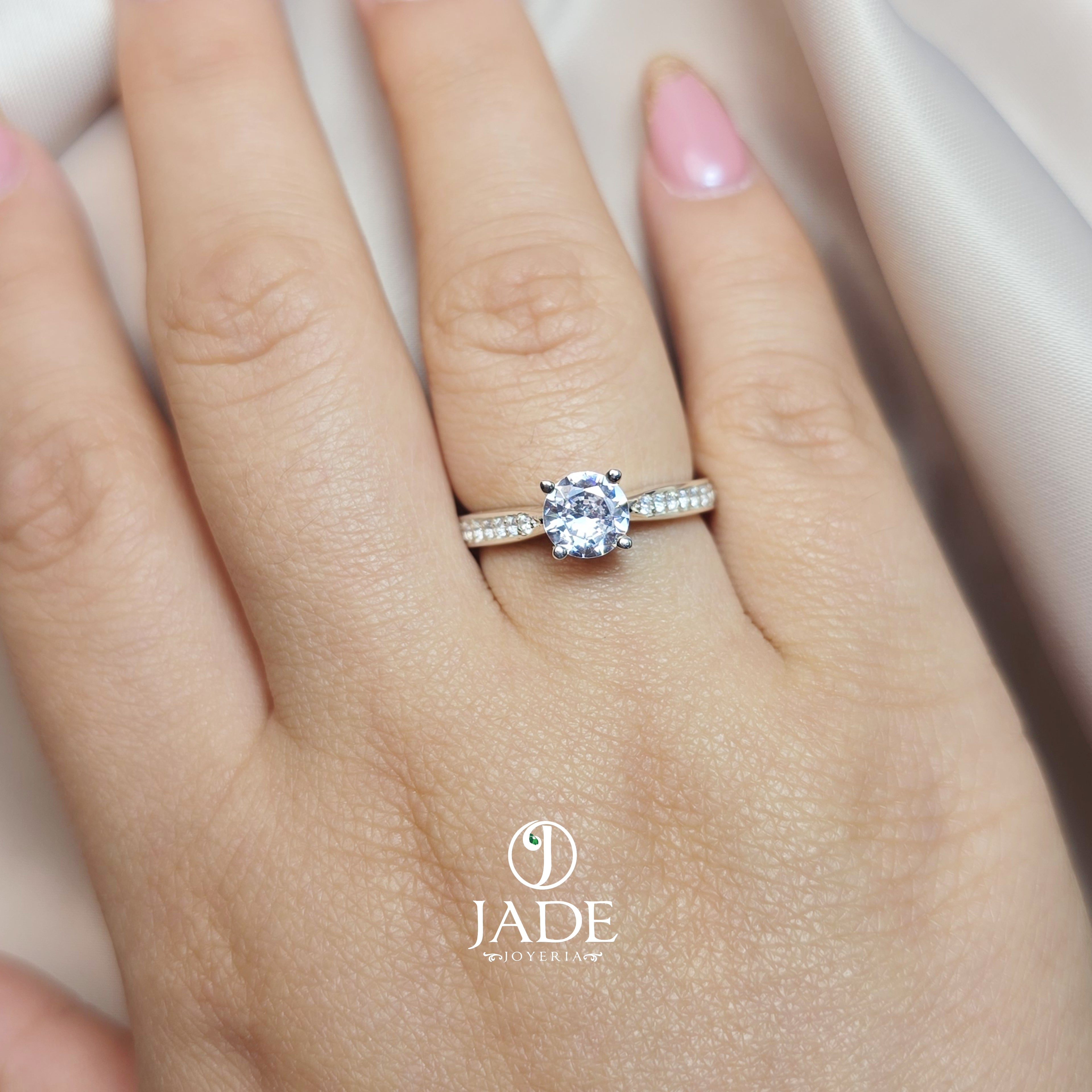 Anillo de Compromiso Plata "Eugenia"