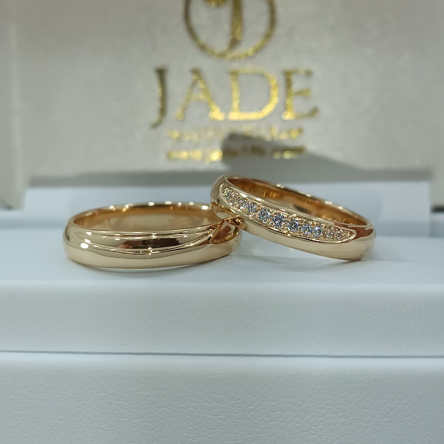 Aros de matrimonio Smile en oro 18k