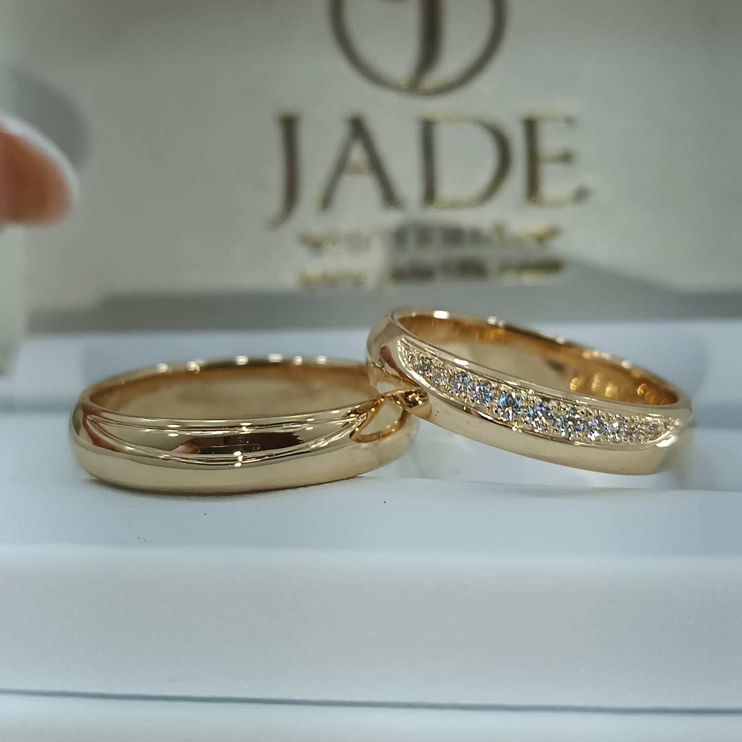 Aros de matrimonio Smile en oro 18k