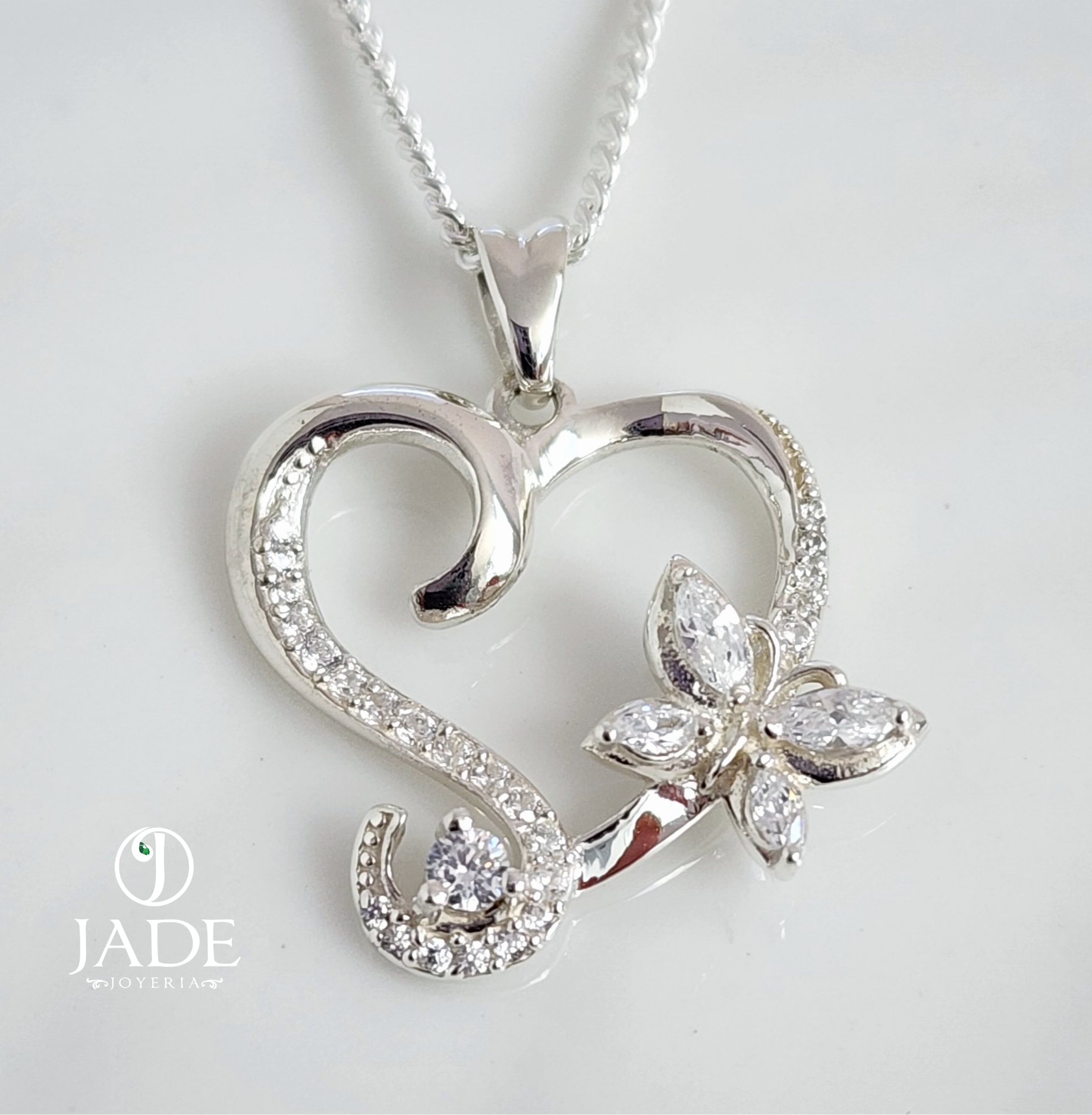 Collar Amor volador en plata ley