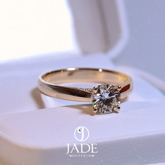 Anillo de compromiso Malú en oro 18k – Jade18k (vista 3)