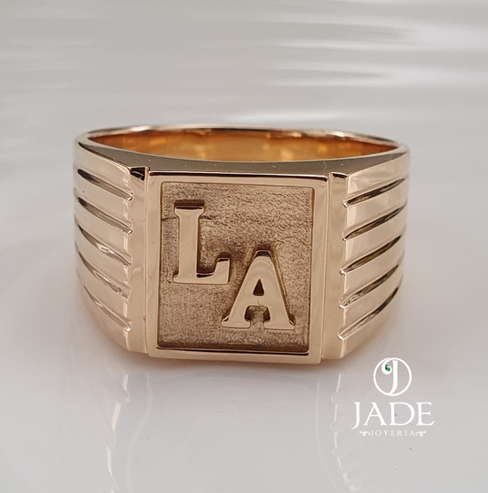 Anillo Chevalier 5 Líneas personalizado en oro 18k – Jade18k