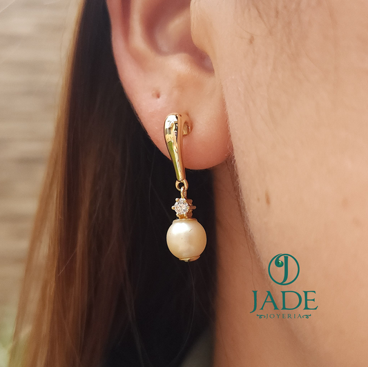 Pendientes con perlas en oro 18k