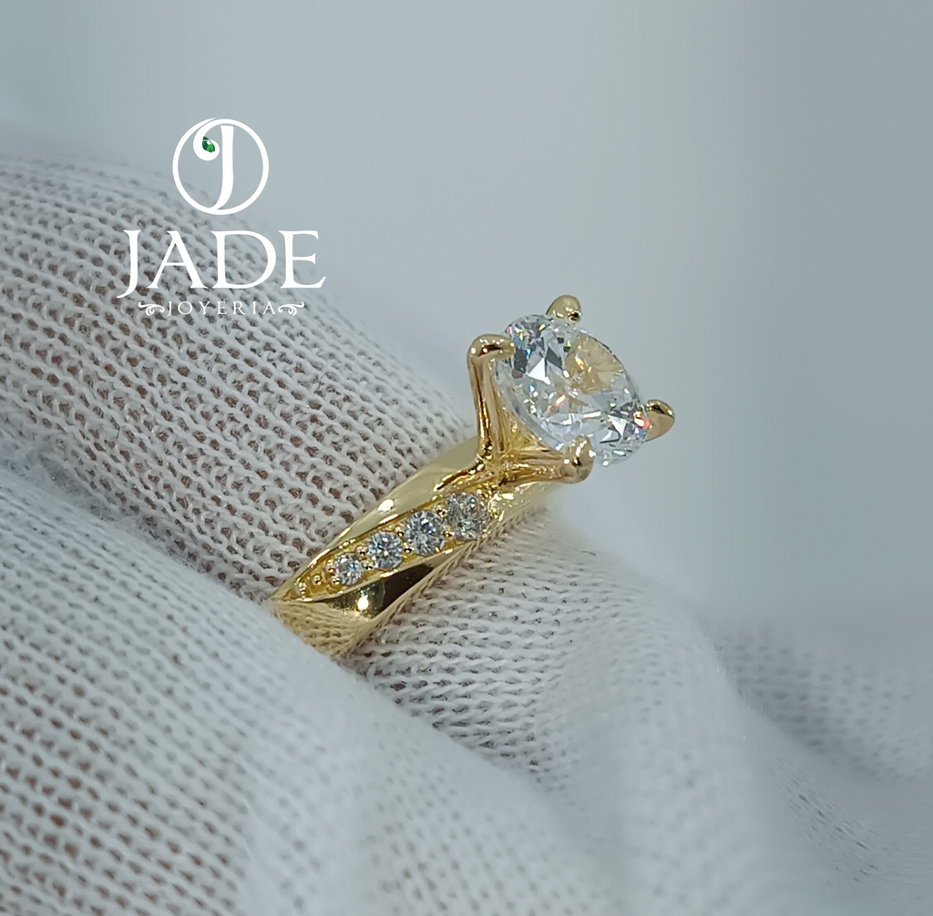 Anillo Nick de compromiso
