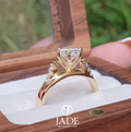 Anillo Frisda de compromiso