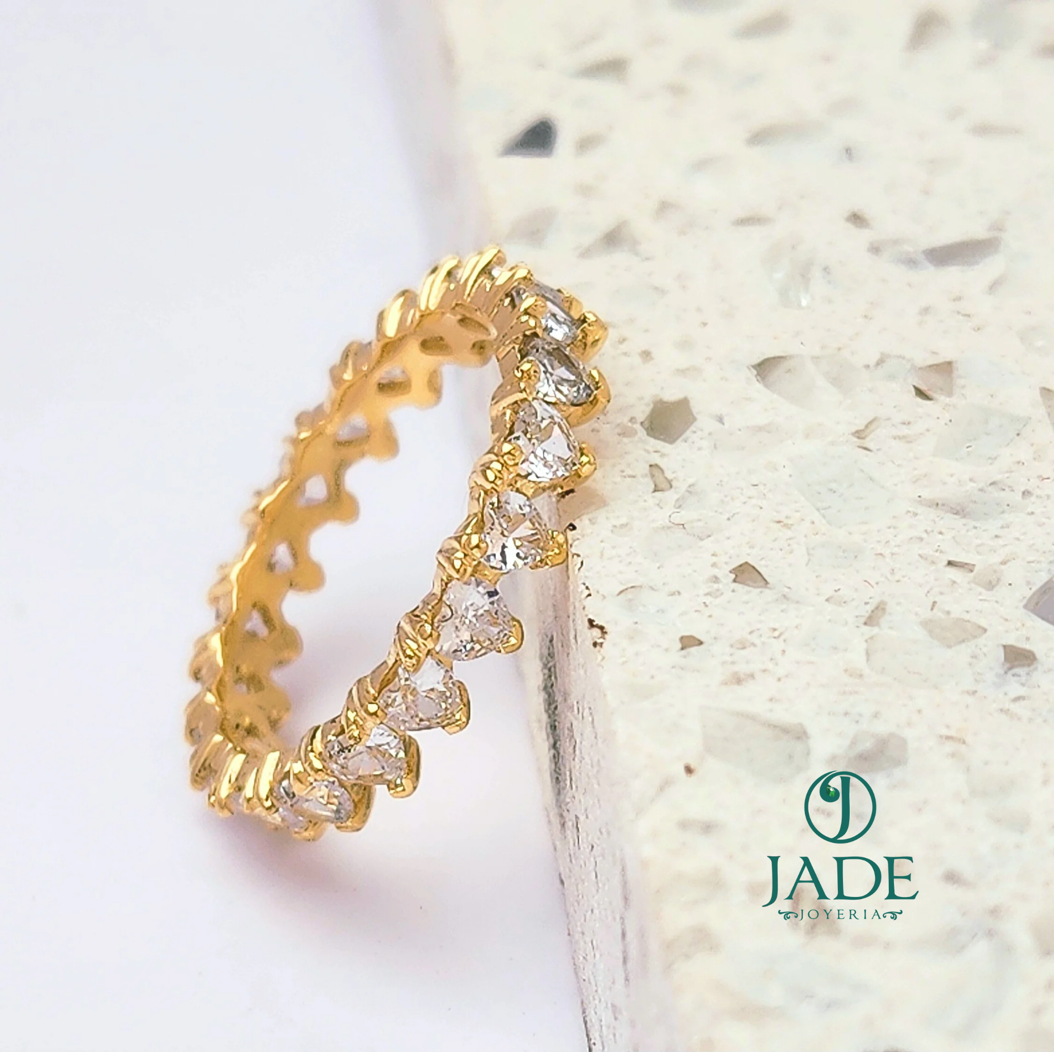 Anillo Churumbela de corazones