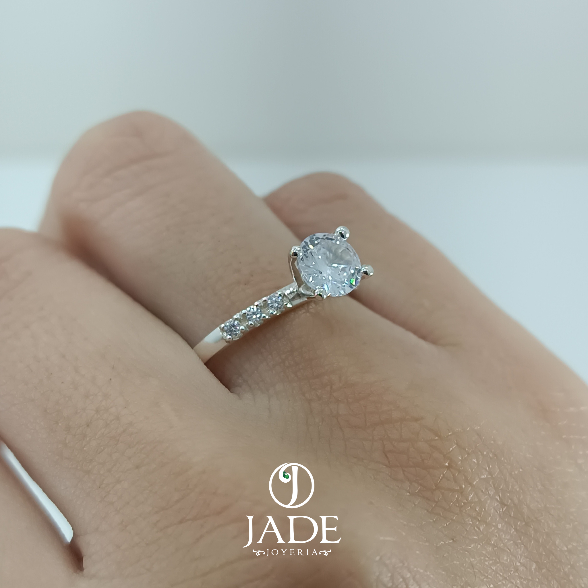 Anillo Ángela de compromiso en plata ley