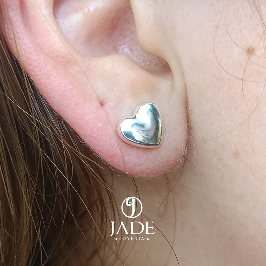 Aretes de corazón en plata ley