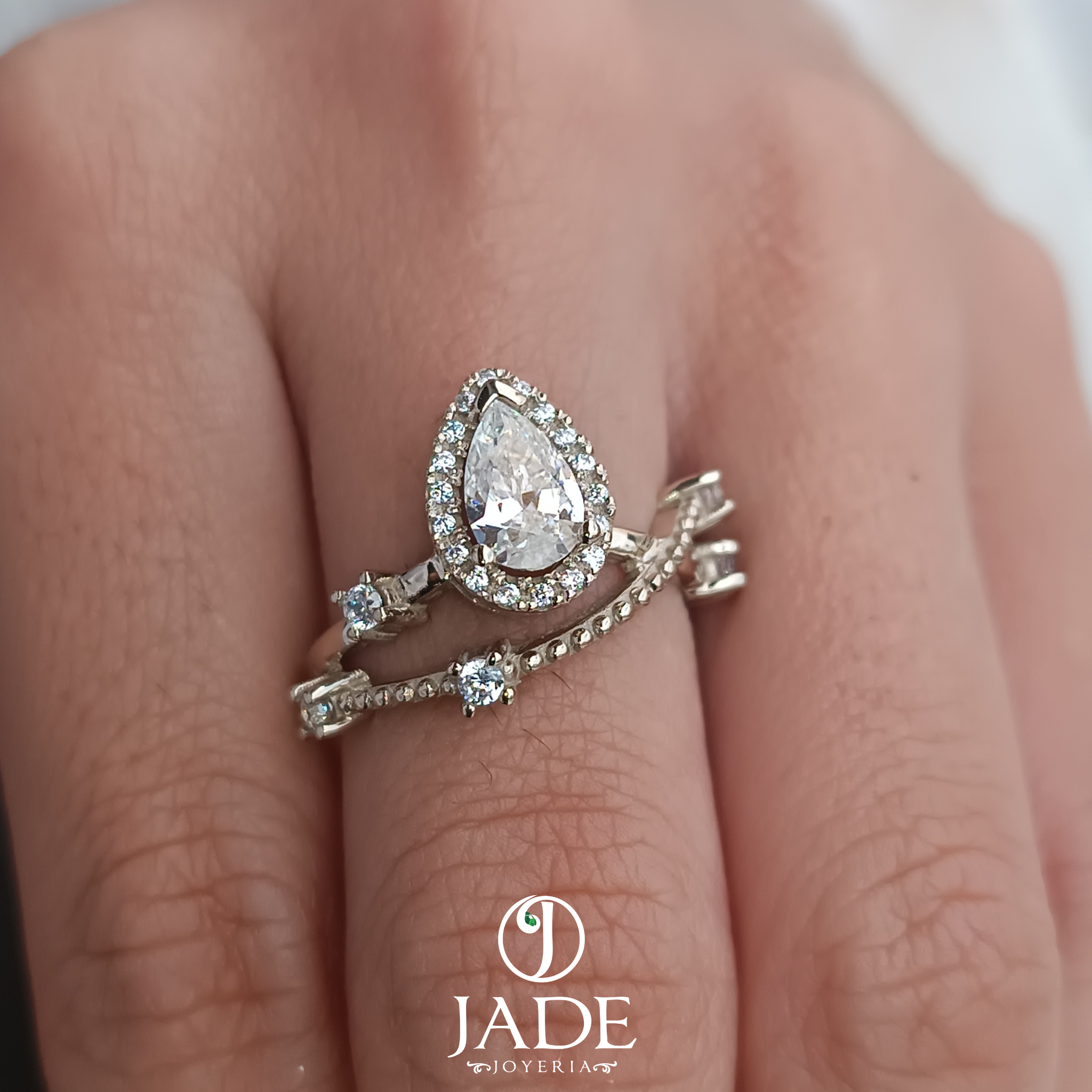 Anillo Mabel de compromiso