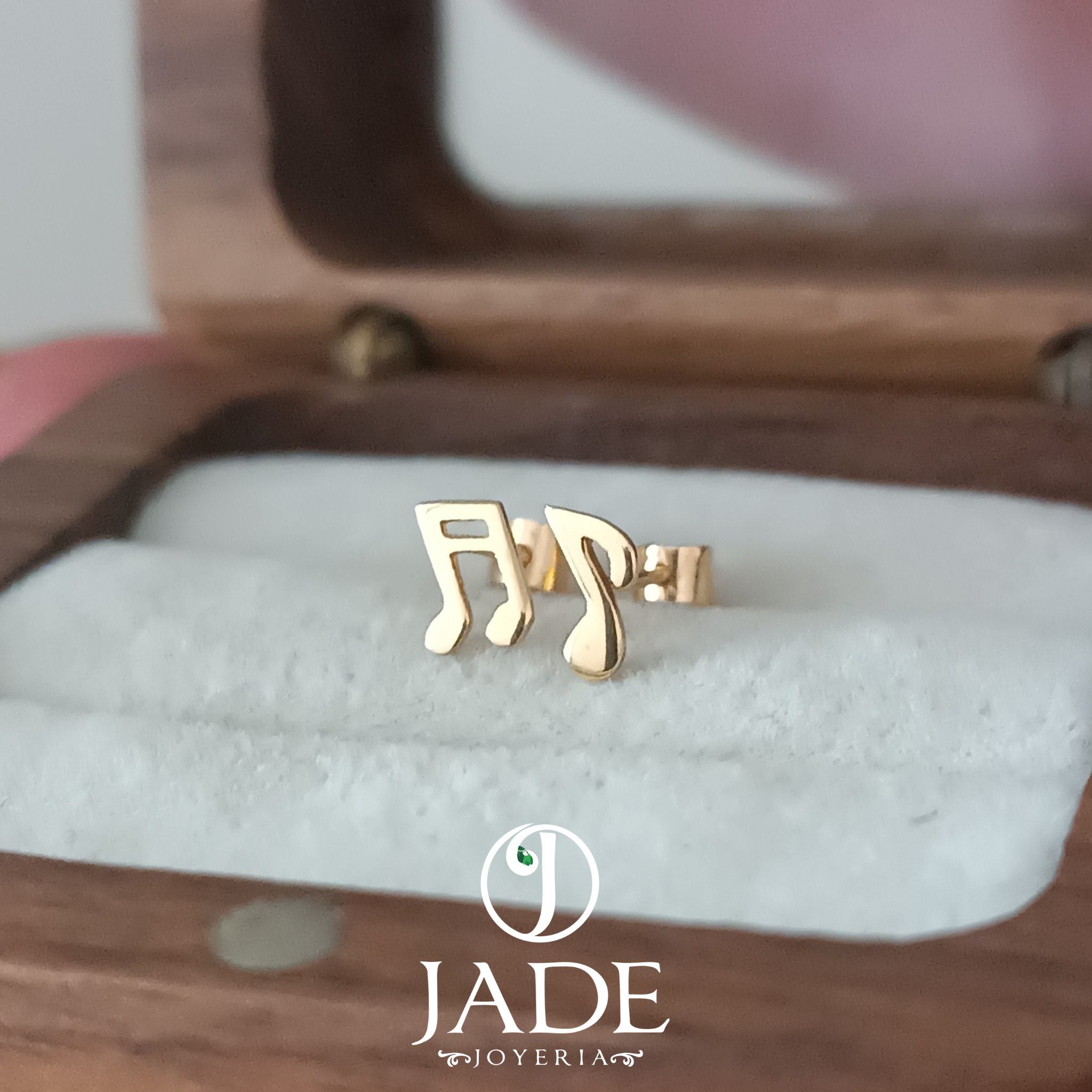 Aretes Nota Musical para Bebé Oro de 18k