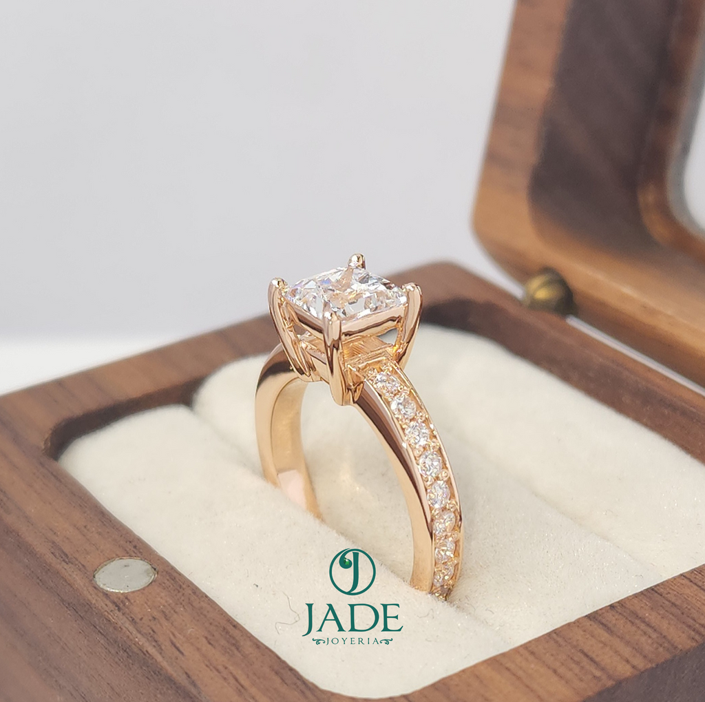 Anillo de Compromiso Merlina
