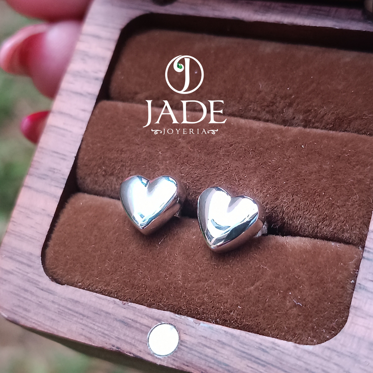 Aretes de corazón en plata ley – Jade18k (vista 3)