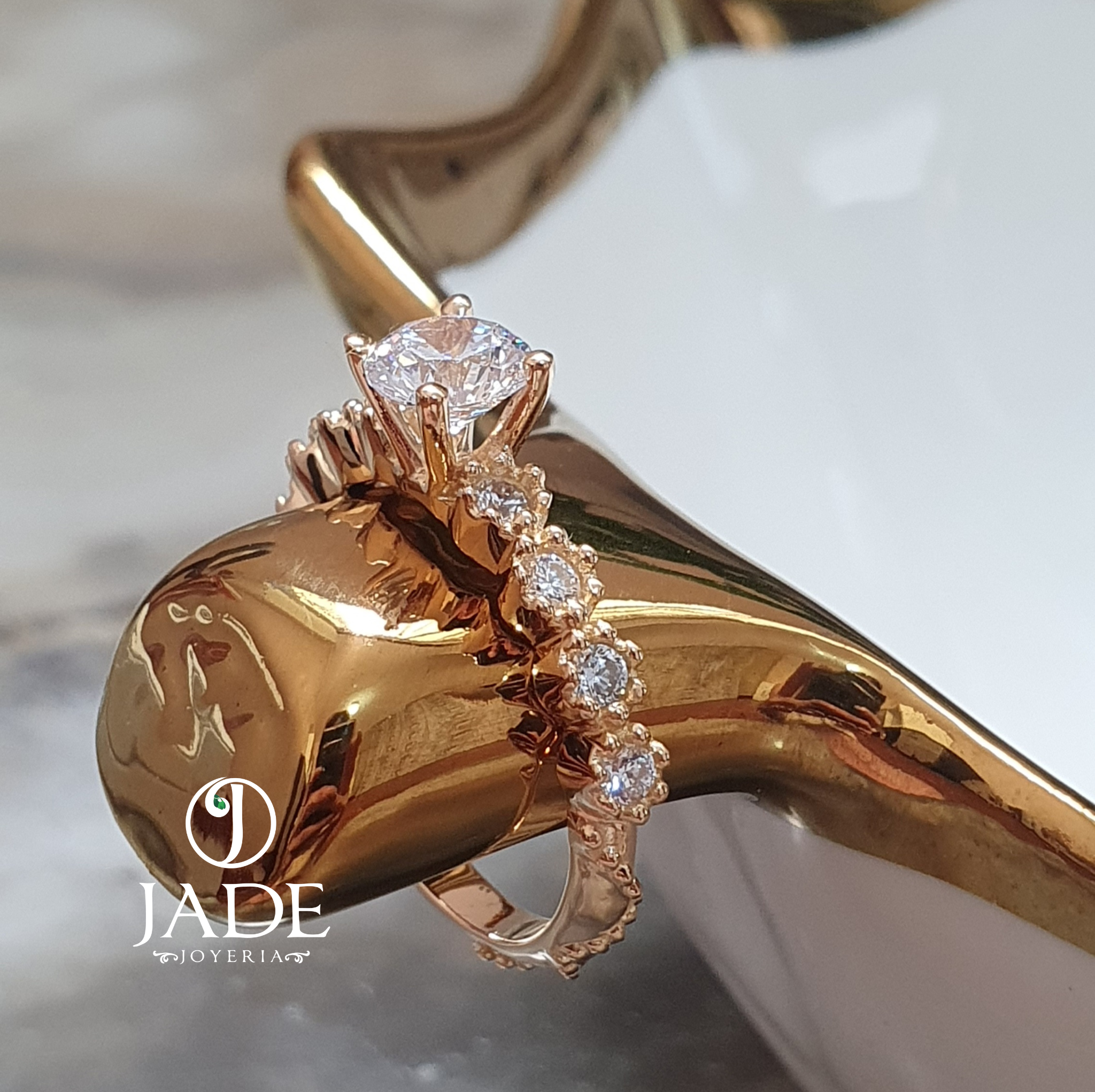Anillo de compromiso Lia