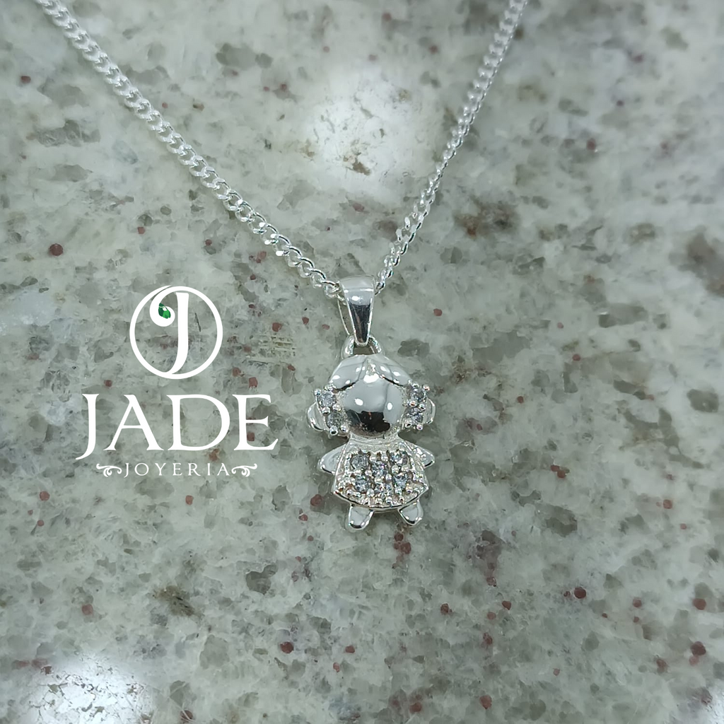 Dije de niña pequeña con moñitos en plata ley