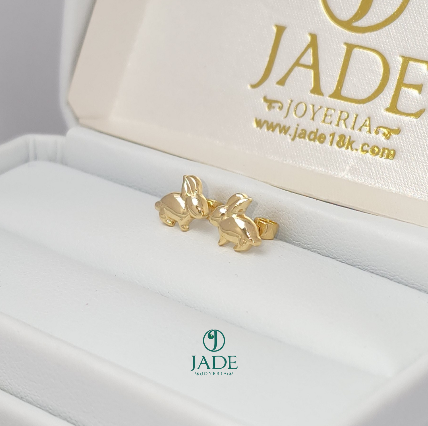 Aretes de conejito abridores en oro 18k