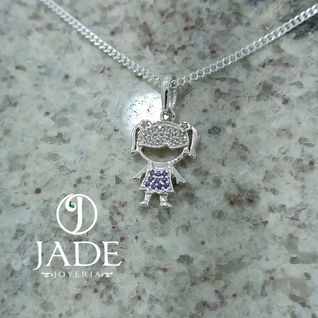 Dije de niña en plata ley