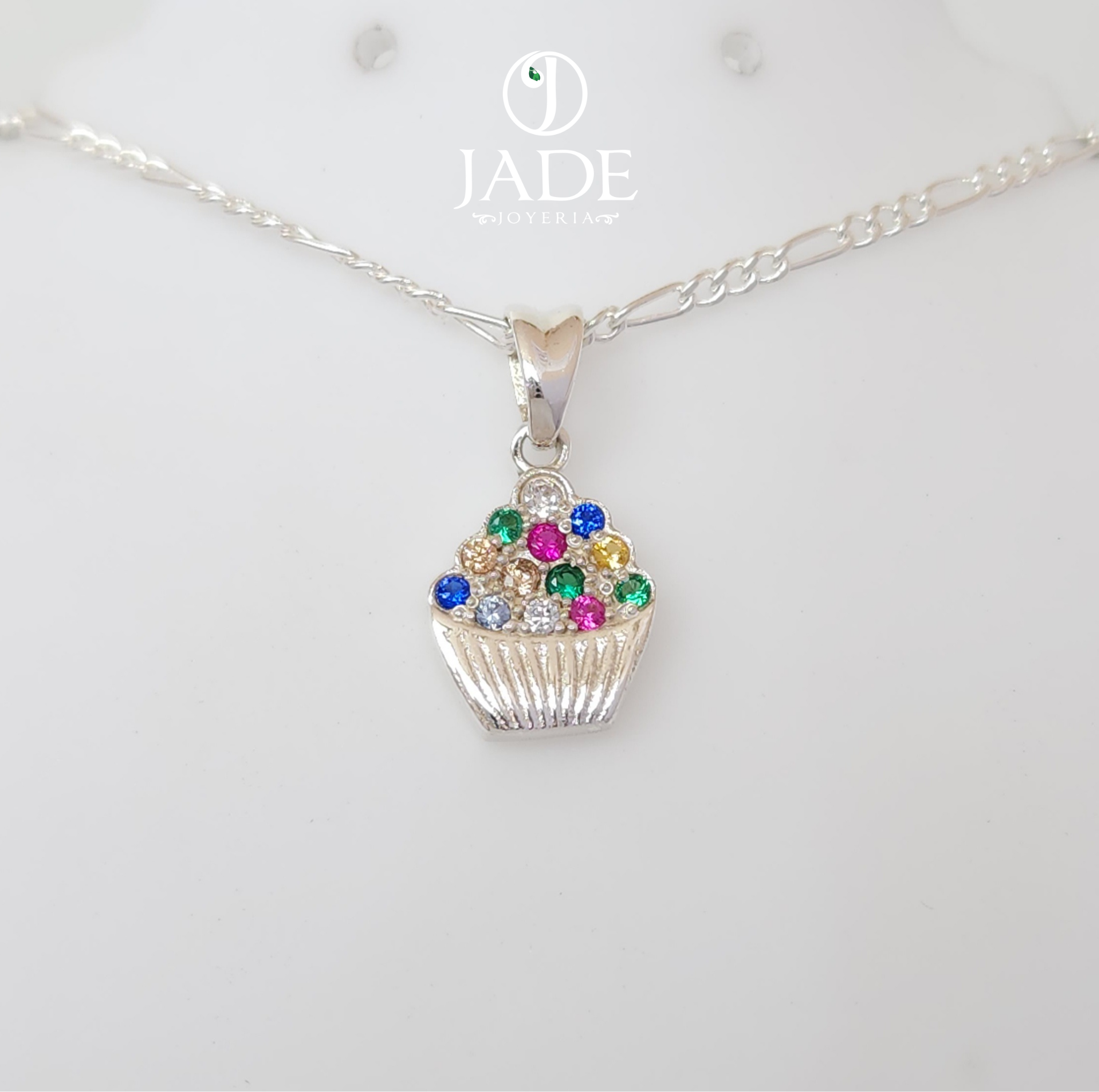 Dije de Cupcake en plata ley