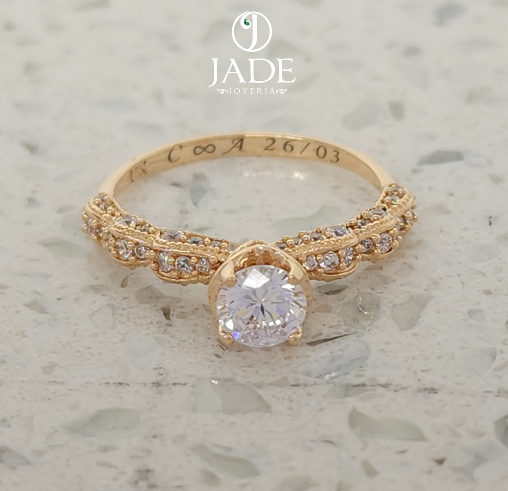 Anillo cruzado de compromiso
