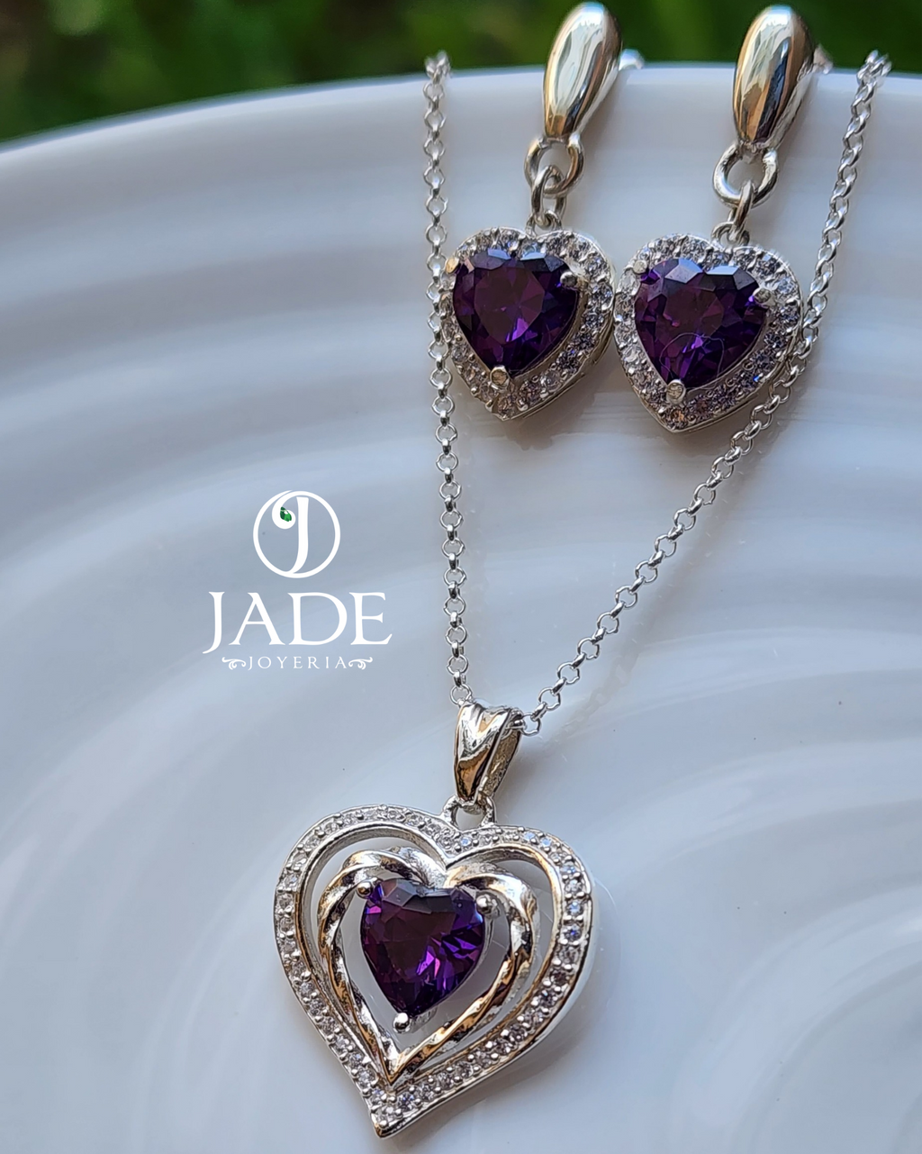 Juego de aretes y collar Amore en plata ley