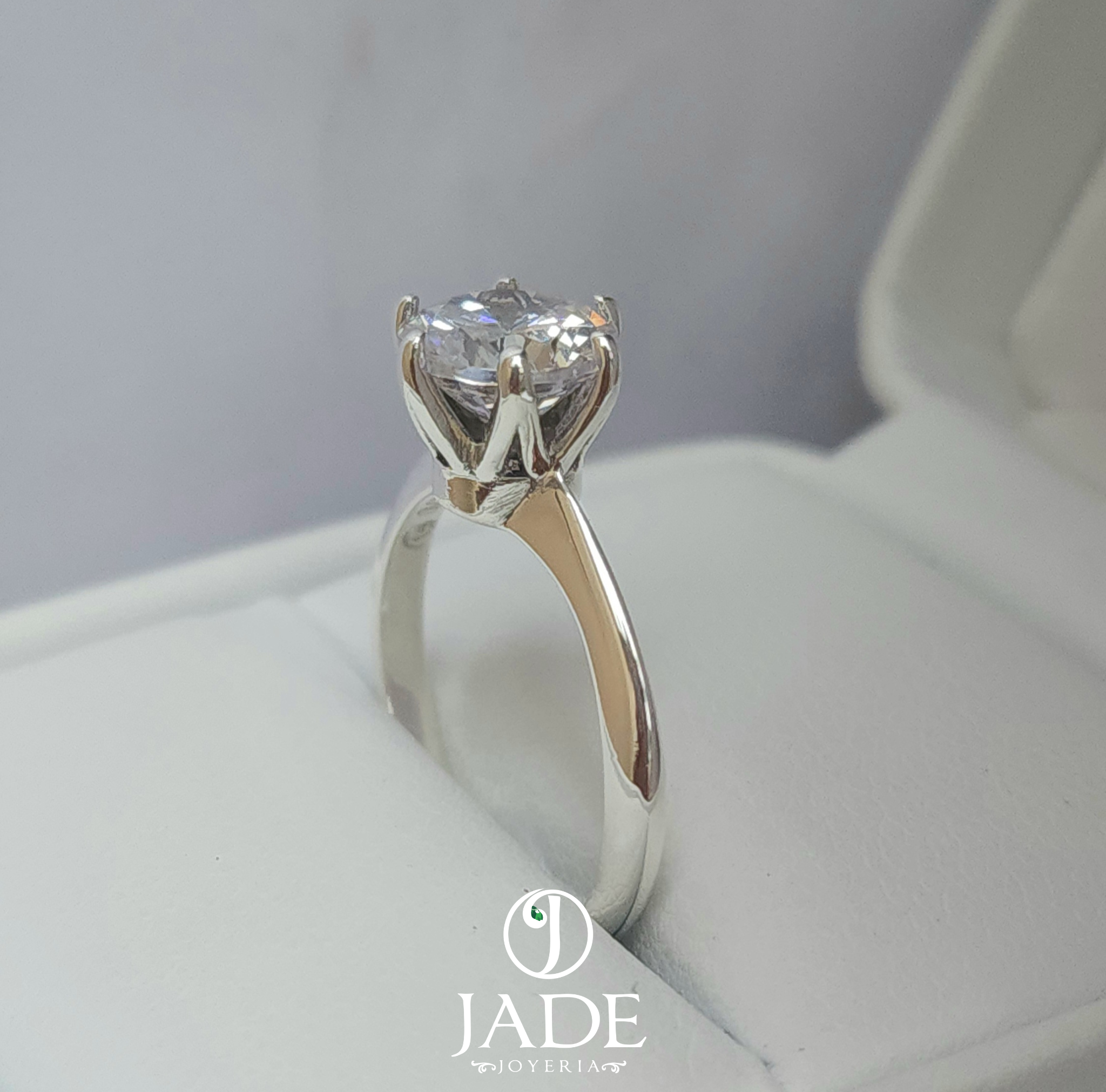 Anillo de compromiso Ana en plata ley