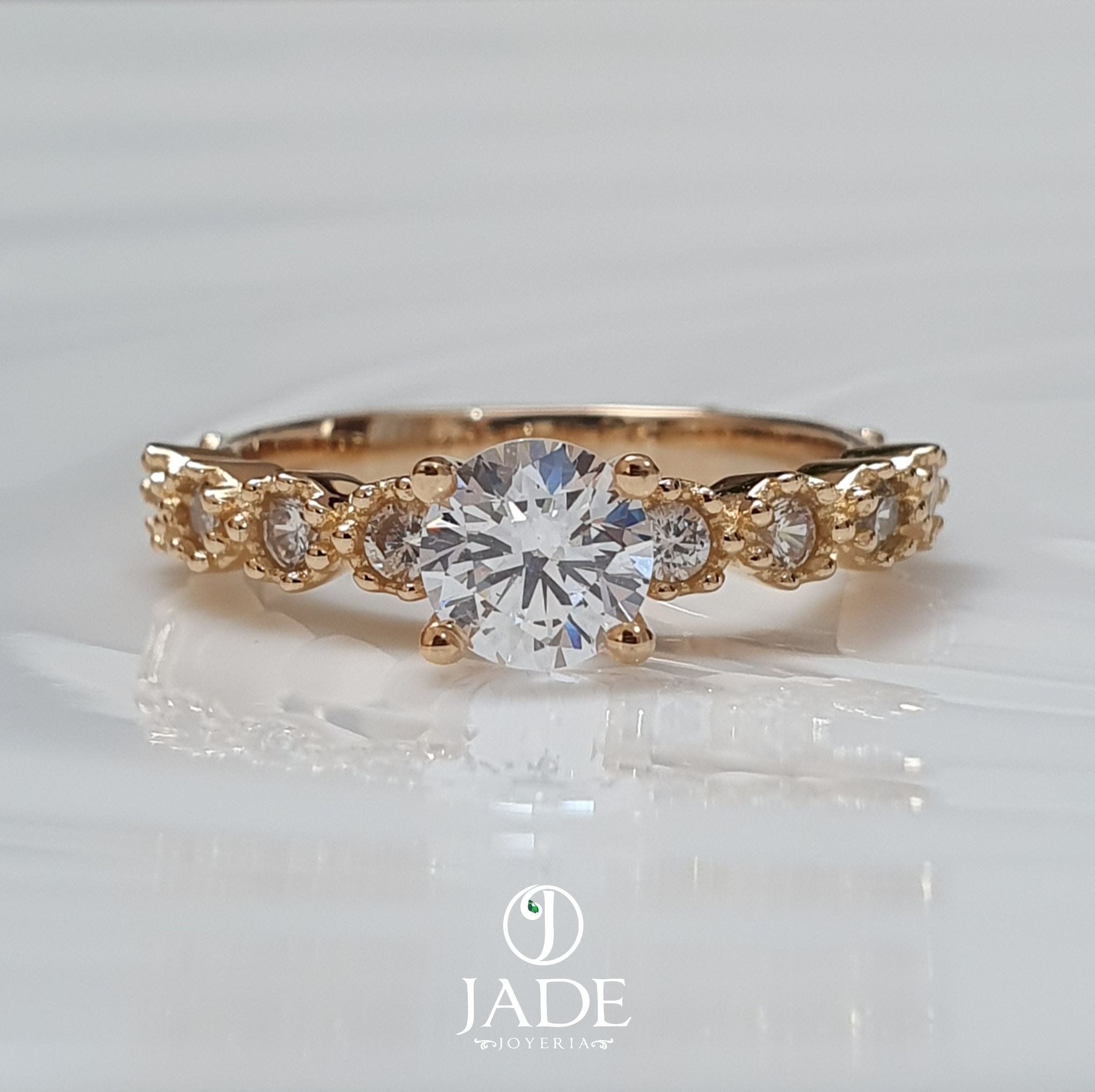 Anillo de compromiso Lia