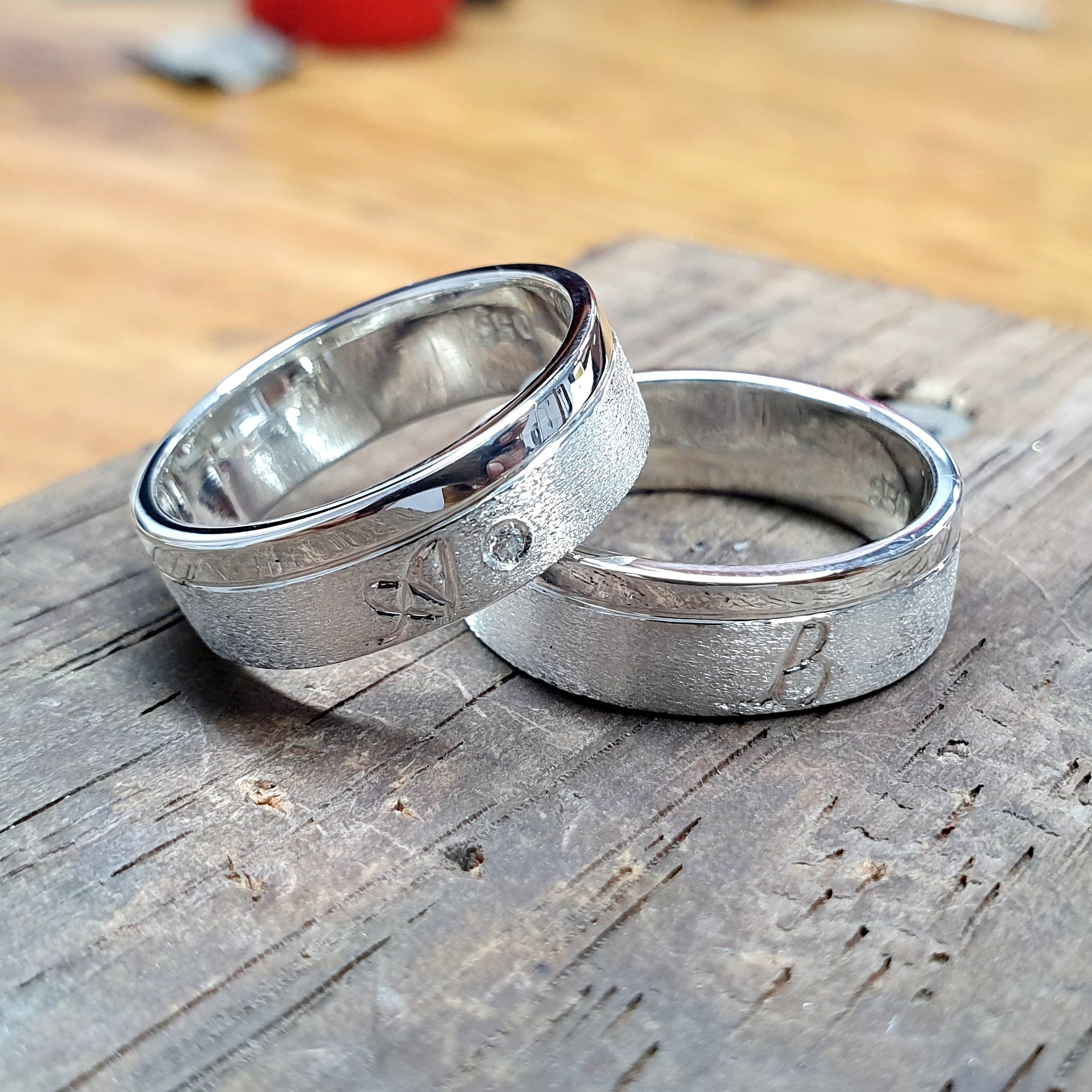 Alianzas AL 014 en Plata Ley con Iniciales y Arenado