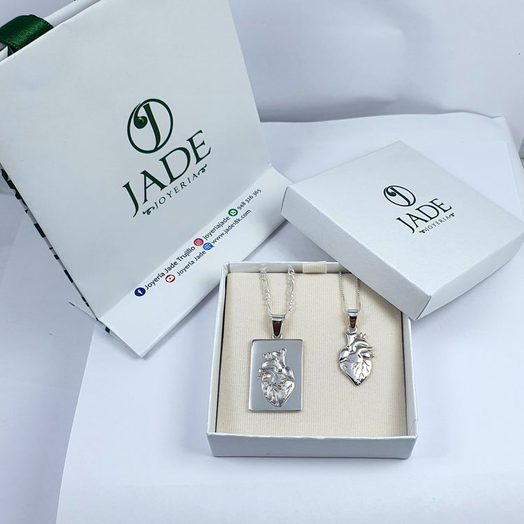 Dijes para Pareja Placa y Corazón Plata Ley – Jade18k (vista 4)