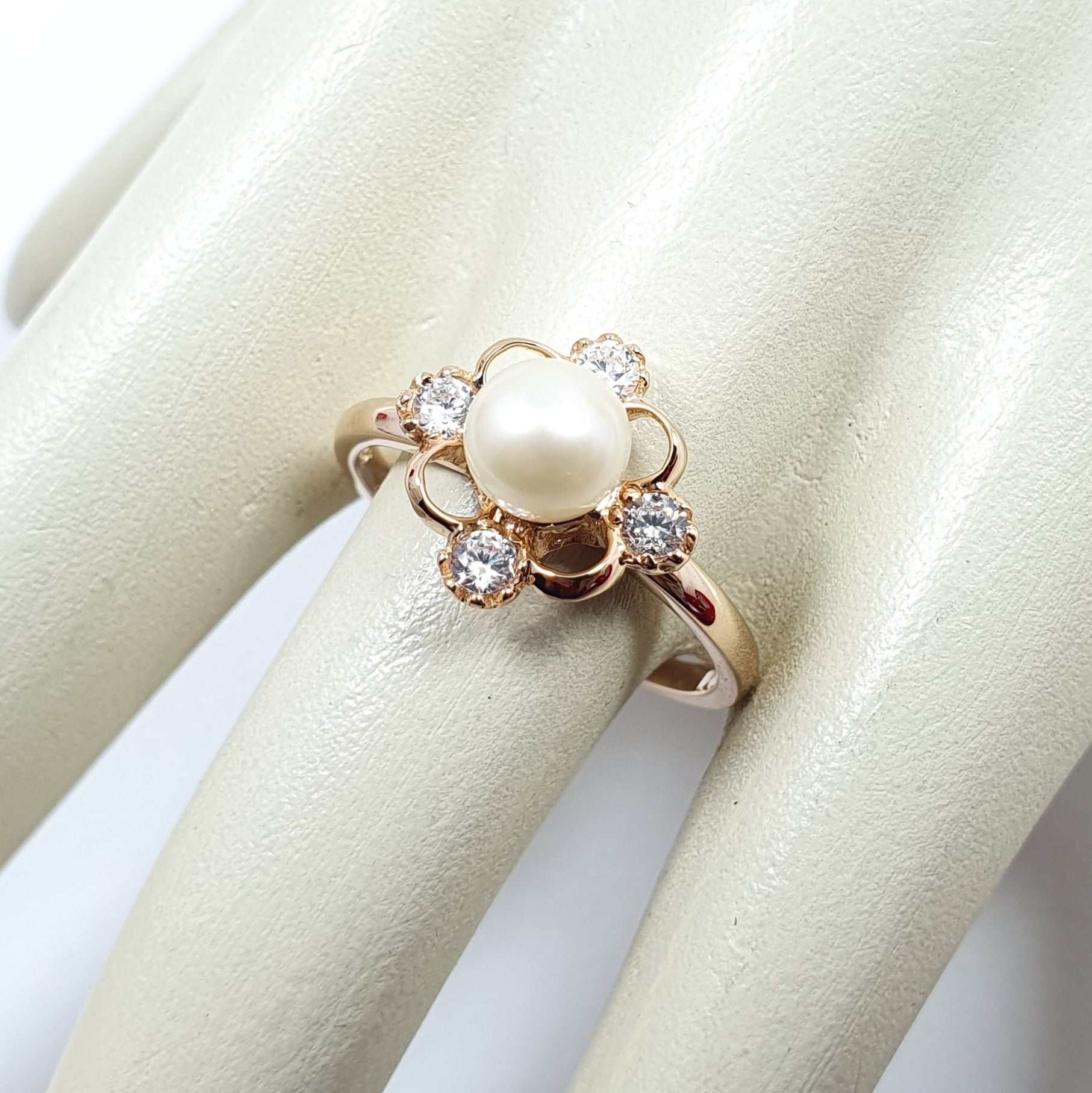 Anillo Minerva con Perla