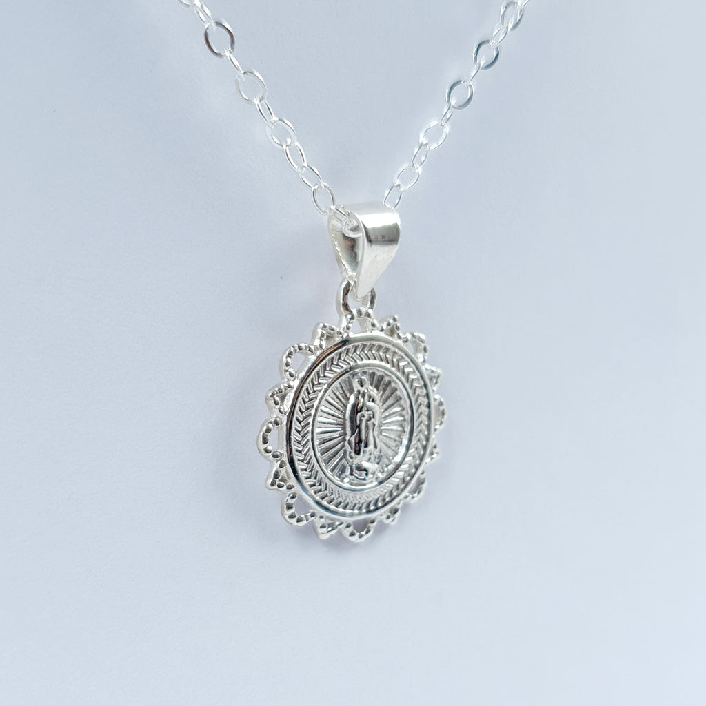 Dije Virgen Guadalupe Plata Ley