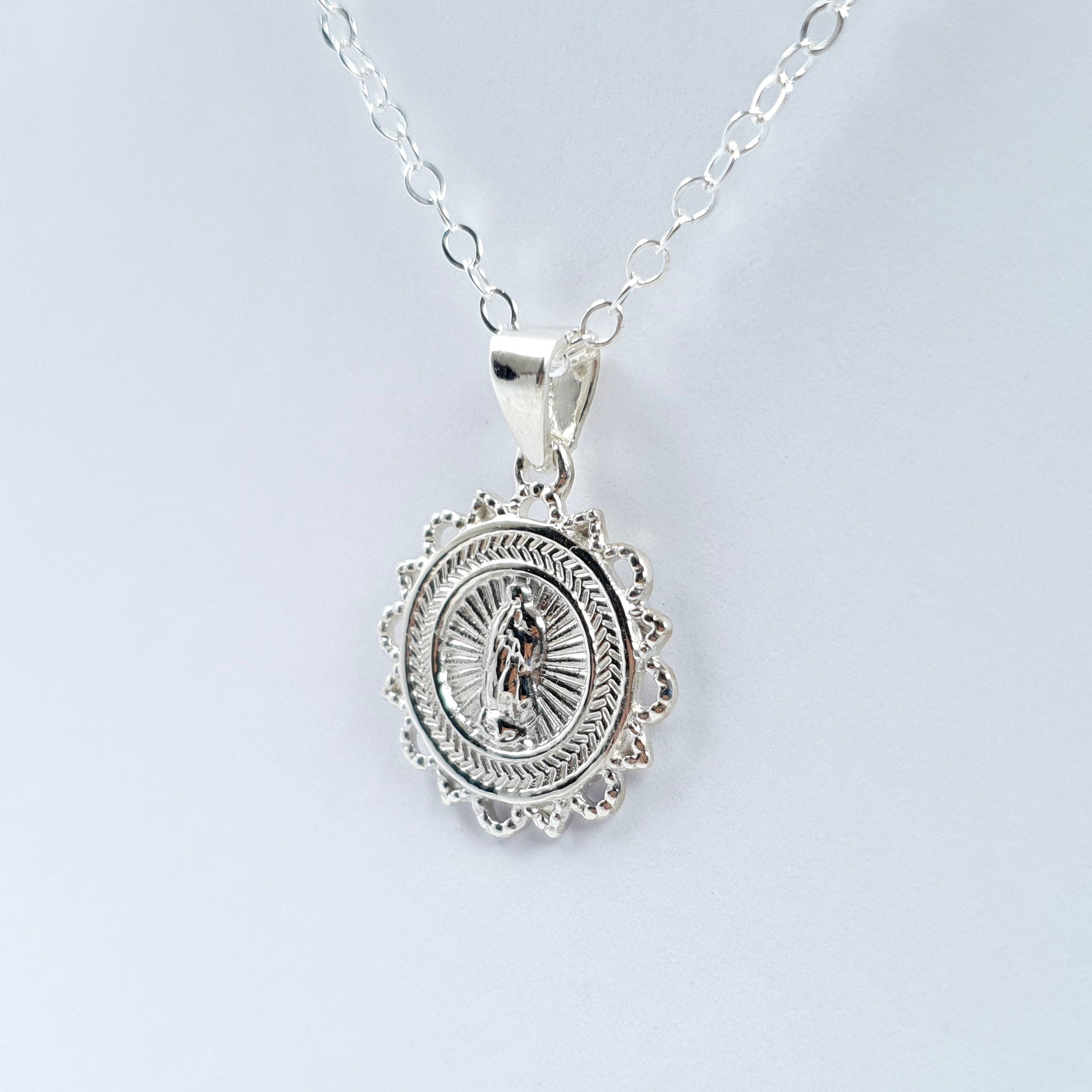Dije Virgen Guadalupe Plata Ley
